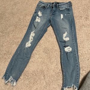 Express ripped jeans, capris
